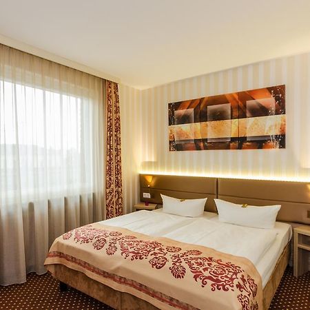 Hotel Alte Post Lehrte Extérieur photo